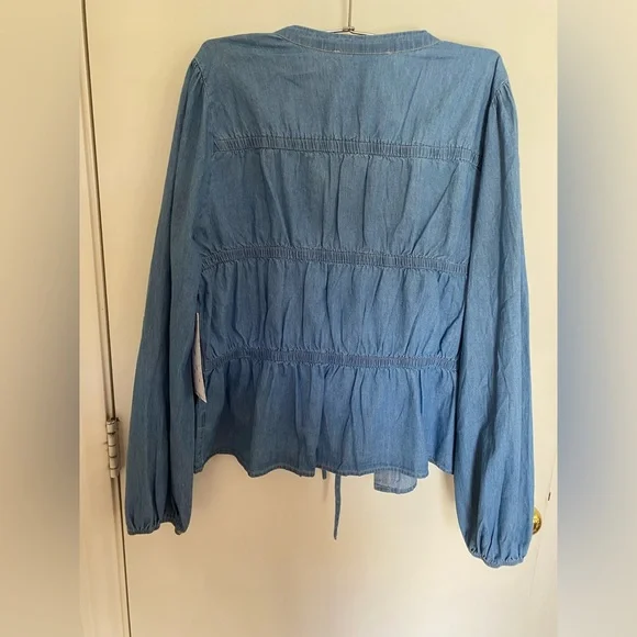 NWT Sweet Rain Chambray Denim Tie Front Jacket - Picture 2 of 3